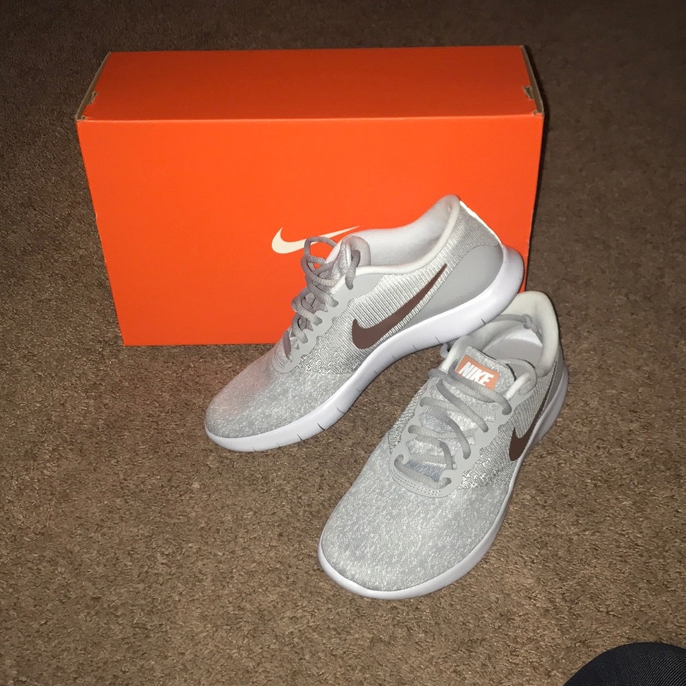 Brand New Nike Flex Contact Running Shoes